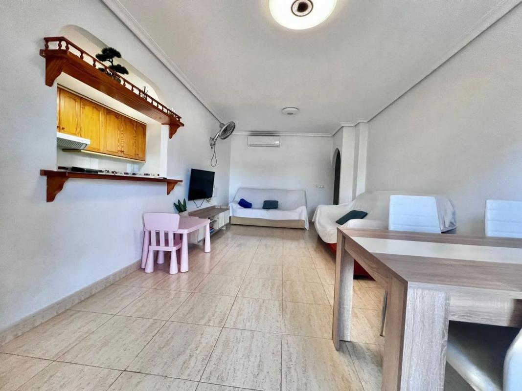 Sale of independent chalet in Mil Palmeras, Pilar de la Horadada
photo 5