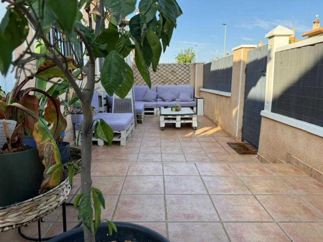 Sale of independent chalet in Torre de la Horadada, Pilar de la Horadada
photo 2