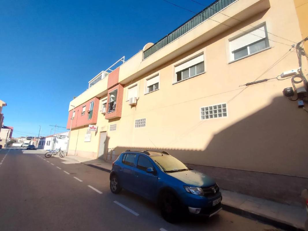 Sprzedaż mieszkania w Calle Caja Segundas, 2, Pilar de la Horadada
photo 1