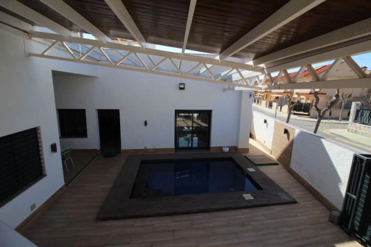Sale of independent chalet in Calle Remo, Pilar de la Horadada
 photo 5
