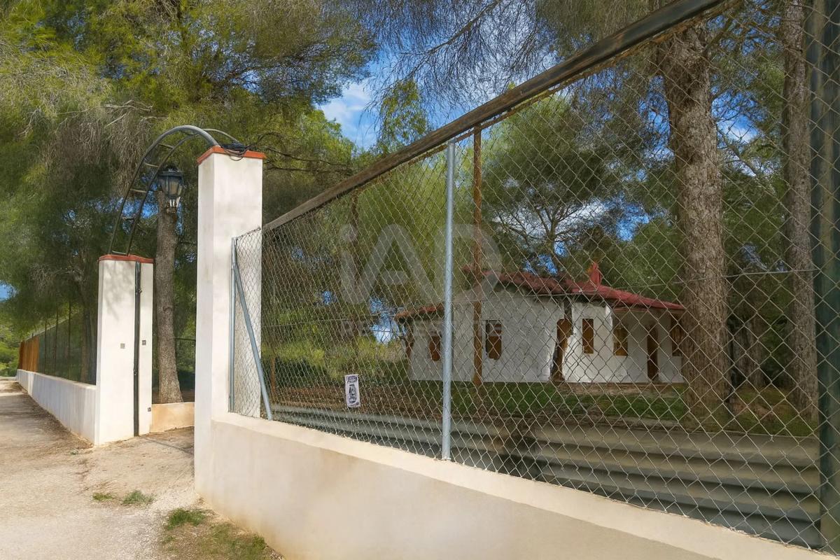 Propiedades en venta y alquiler en España photo 2