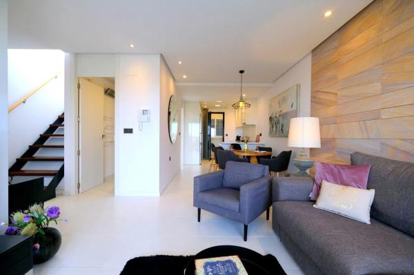Venta de piso en Mil Palmeras, Pilar de la Horadada
photo 1