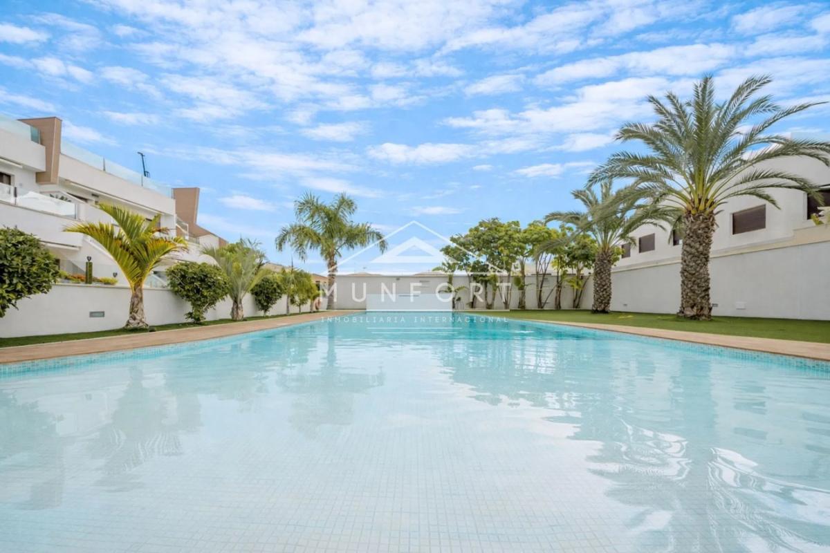 Venta de piso en Zona Pueblo, Pilar de la Horadada
photo 1