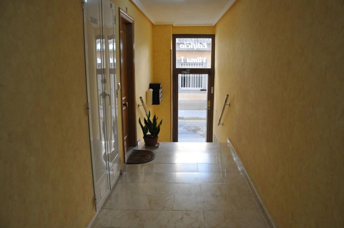 Venta de piso en CL ANZUELO, 9, Pilar de la Horadada
photo 2