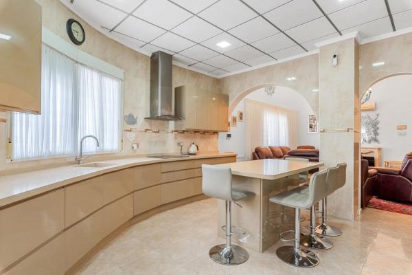 Independent chalet for sale in Barrio Rojales Hills - Rosa Bungalows, Rojales
thumbnail 2