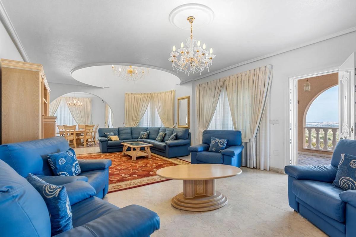 Продажа отдельного шале в  Barrio Rojales Hills - Rosa Bungalows, Рохалес photo 4