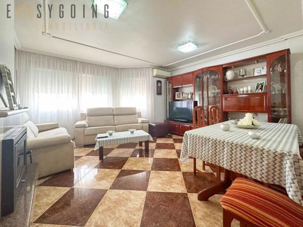 Venta de piso en Avenida de los Llanos, Rojales
photo 1