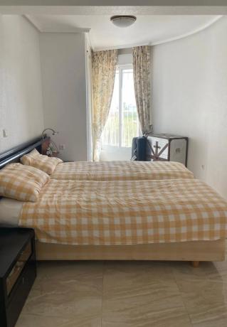 Chalet independiente en venta en Plaza lo Pepín, 4 B, Rojales
thumbnail 1