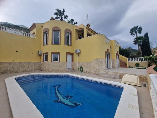 Chalet independiente en venta en Calle onda, Rojales
thumbnail 2