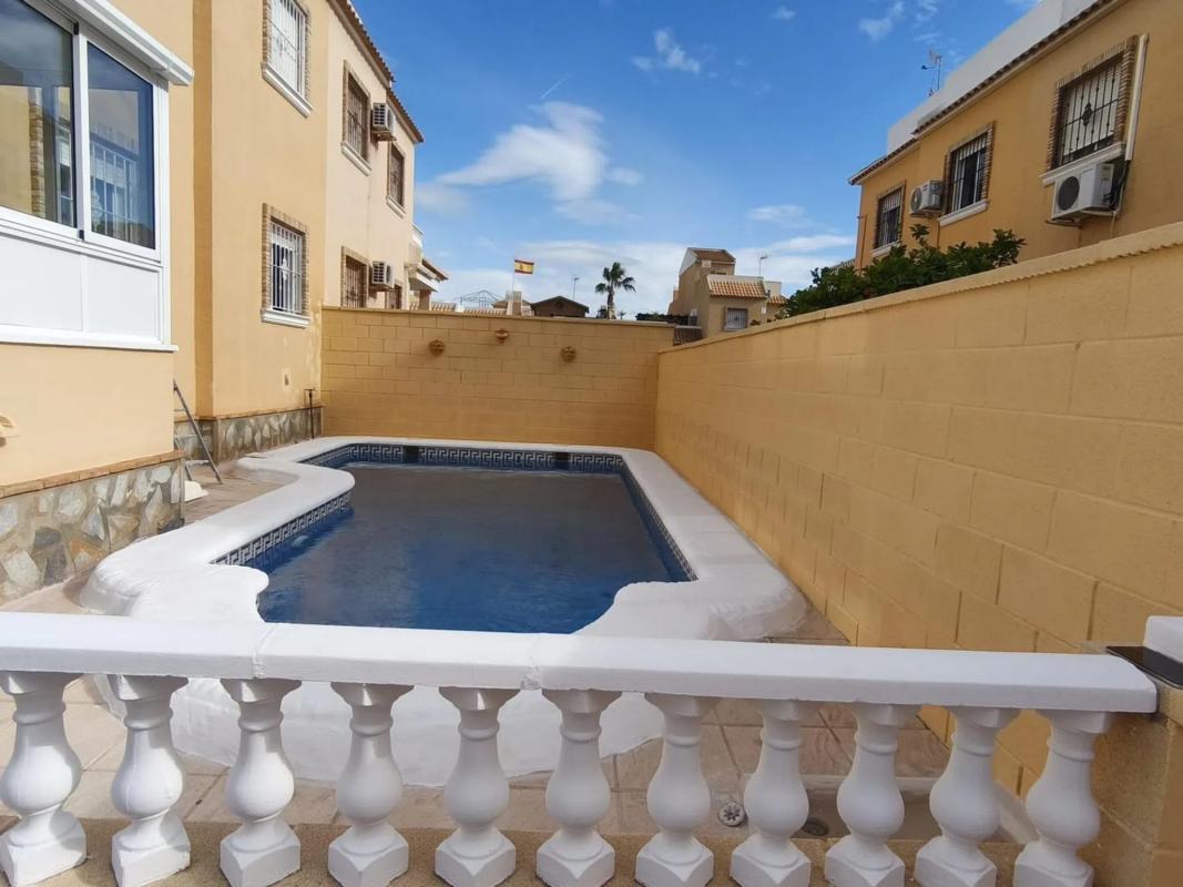 Venta de chalet independiente en Avenida de Gijón, 147, Rojales
photo 3