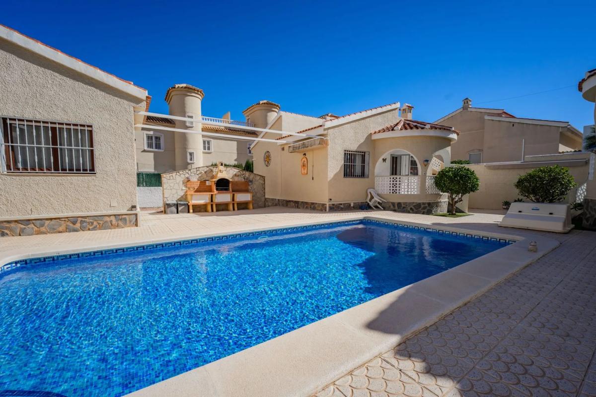 Venta de chalet independiente en Calle Sierra, 6, Rojales
photo 3