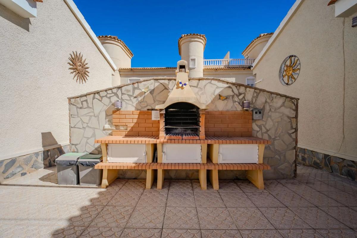 Venta de chalet independiente en Calle Sierra, 6, Rojales
photo 4