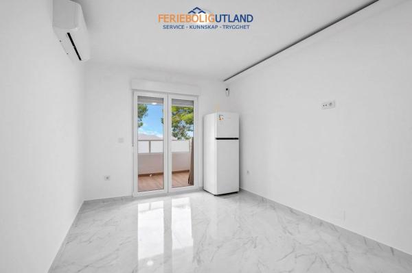 Studio for sale on Calle Thader, 1, Rojales thumbnail 2
