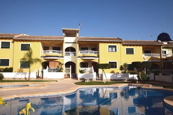 Sale of flat in Calle San Sebastián, Rojales
photo 1