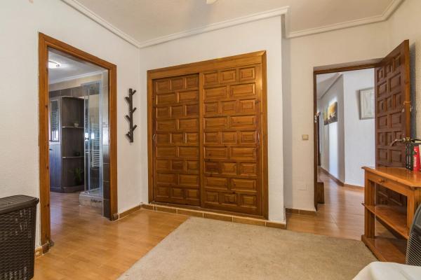 Chalet wolnostojący na sprzedaż w Calle Triángulo, 43, Rojales thumbnail 1