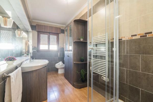 Chalet wolnostojący na sprzedaż w  Calle Triángulo, 43, Rojales photo 4