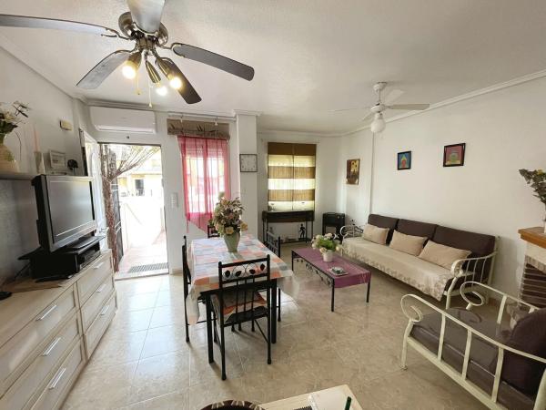 Chalet pareado en calle Vigo photo 4