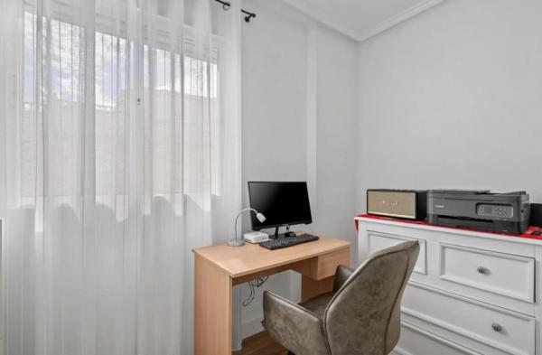 Sale of flat in Barrio Lo Marabú, Rojales
thumbnail 1