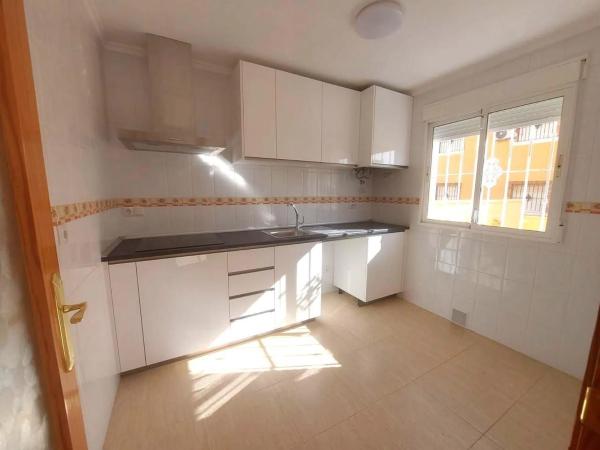 Chalet independiente en venta en Barrio Lo Marabú, Rojales
photo 1
