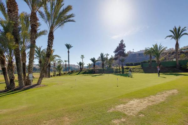 Chalet independiente en venta en Calle San Miguel, Rojales
thumbnail 2