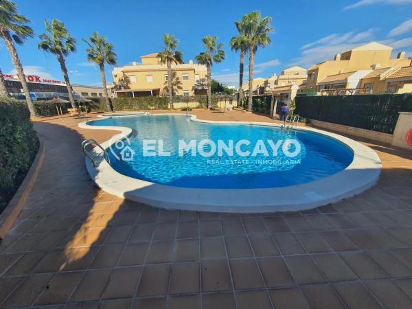 Chalet independiente en venta en Avenida de Gijón, Rojales
thumbnail 1