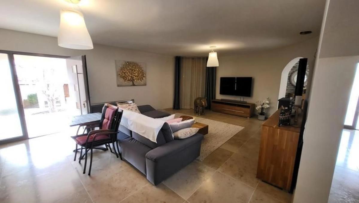 Venta de chalet independiente en Barrio Centro de la Ciudad Quesada, Rojales
 photo 2