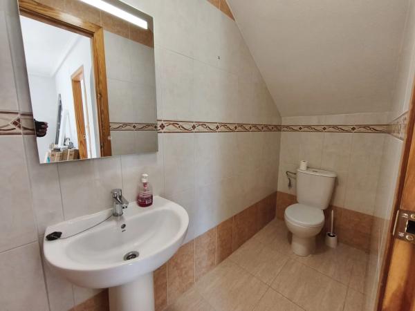 Chalet adosado en venta en  AV GIJON DE, 147 , Rojales photo 4