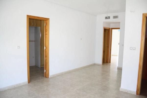 Sale of flat in Centro, Rojales
thumbnail 2