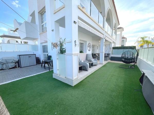 Sale of flat in Calle Valladolid, 31, Rojales
thumbnail 1