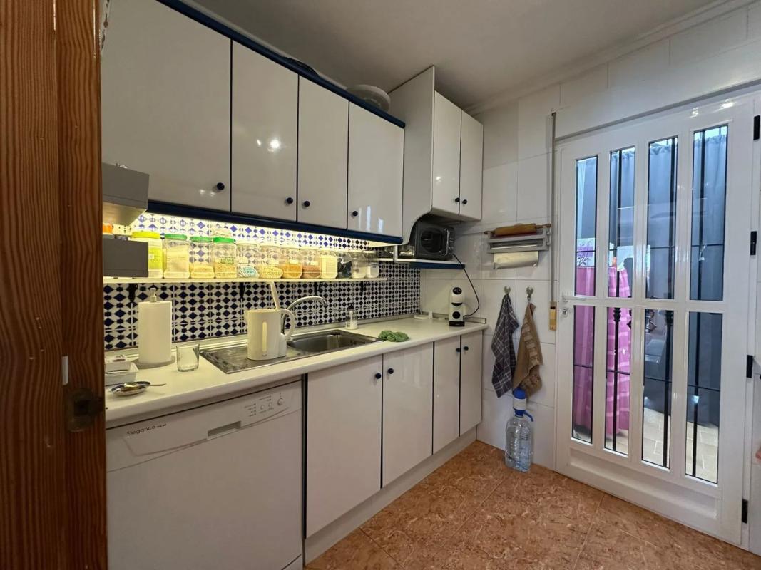 Продажа отдельного шале в  San Fulgencio, Сан-Фульхенсио photo 3