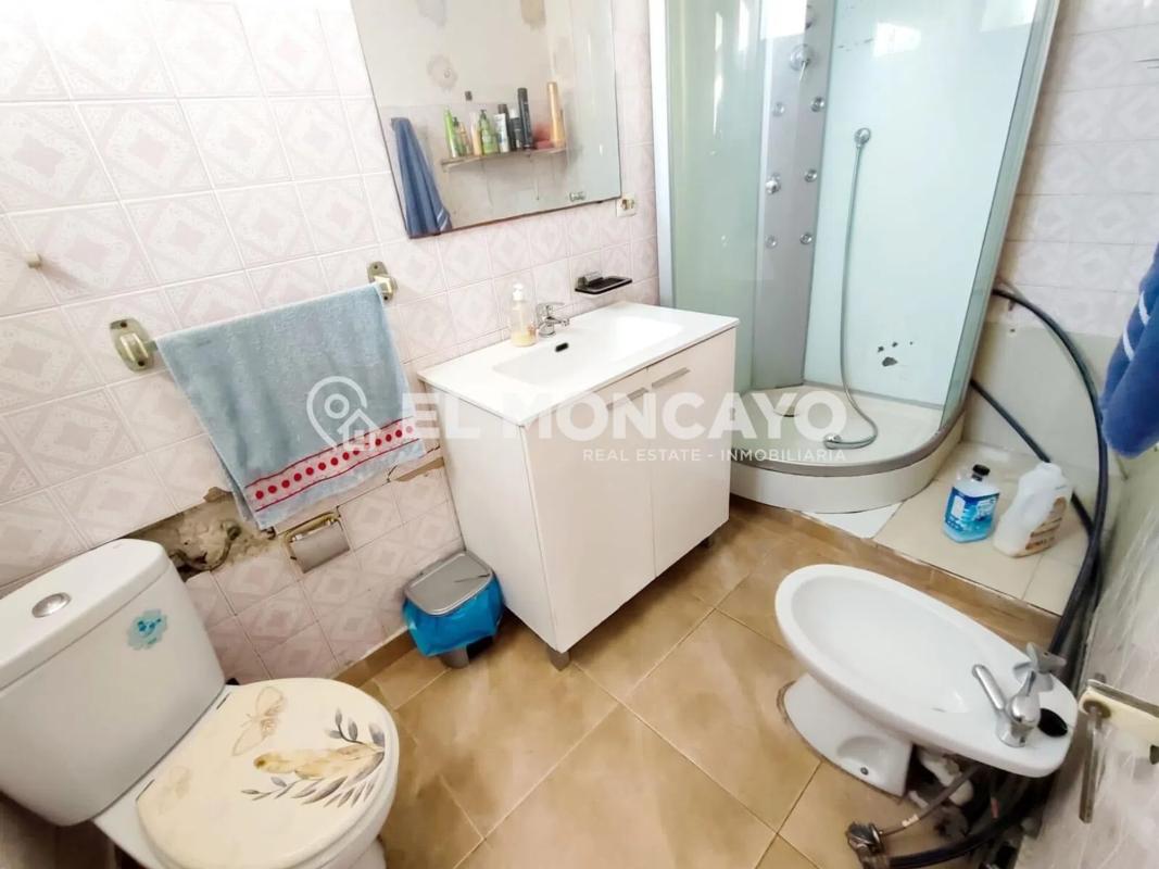 Sprzedaż niezależnego domku jednorodzinnego w  Calle Agua, San Isidro photo 2
