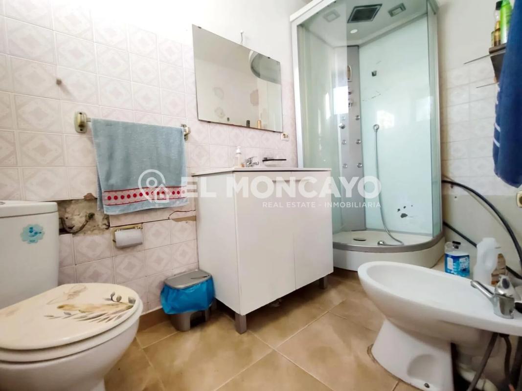 Sprzedaż niezależnego domku jednorodzinnego w  Calle Agua, San Isidro photo 3