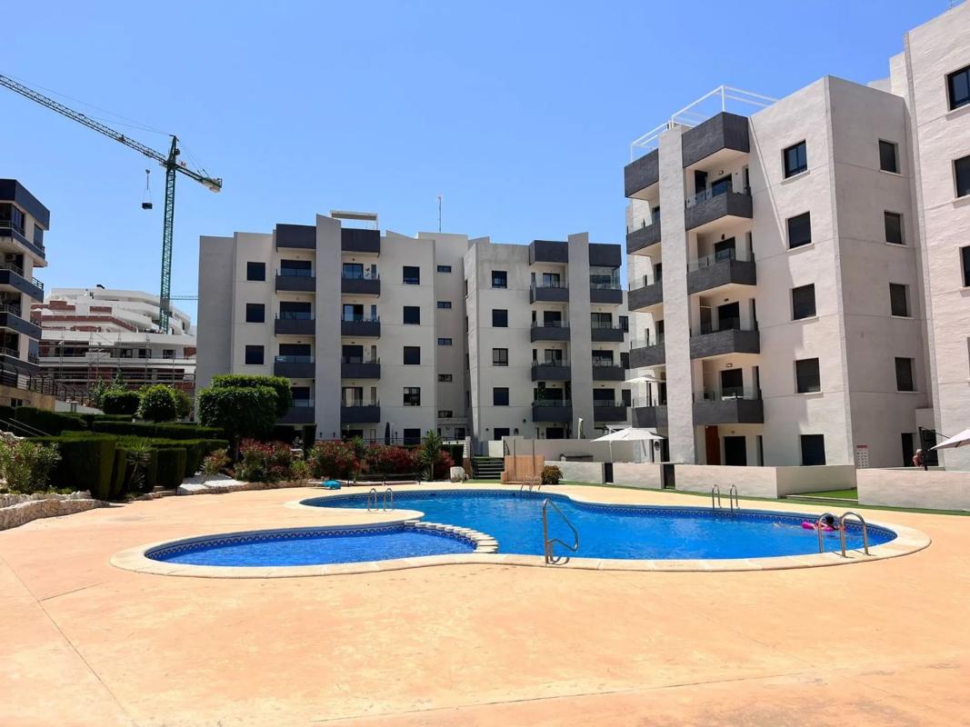 Venta de piso en Centro, San Miguel de Salinas
photo 1