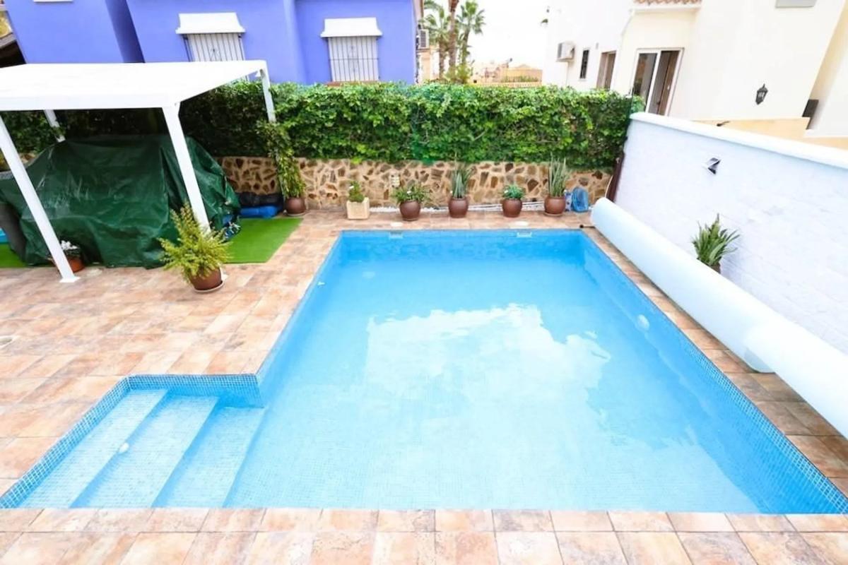 Venta de chalet independiente en Blue Lagoon - Galán, San Miguel de Salinas
photo 5