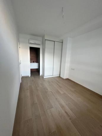 Продажа квартиры на Calle Verdi, Сан-Мигель-де-Салинас
 photo 2