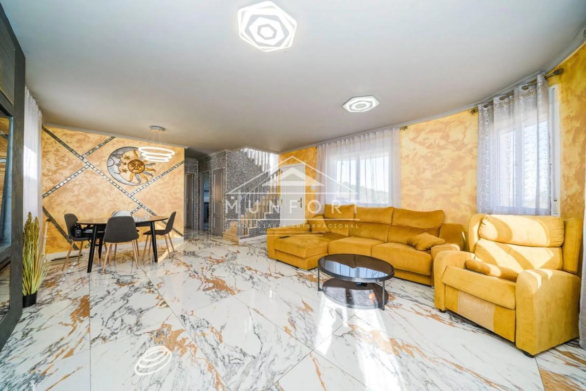 Продажа отдельного шале в  La Cañada - Los Alcores, Сан-Мигель-де-Салинас photo 3