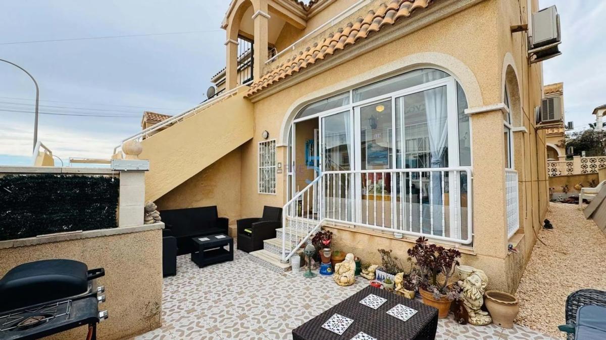Sale of apartment in Blue Lagoon - Galán, San Miguel de Salinas
photo 4