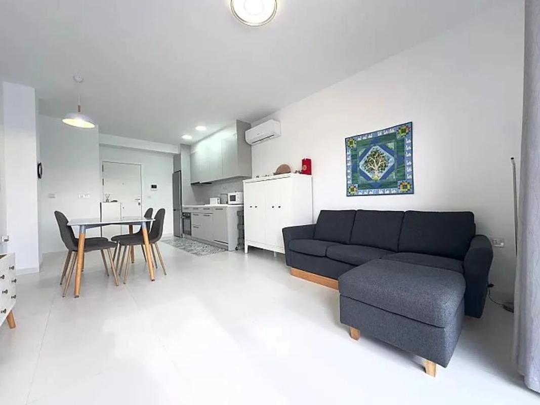 Продажа квартиры на Calle Bach, 4, Сан-Мигель-де-Салинас
photo 1
