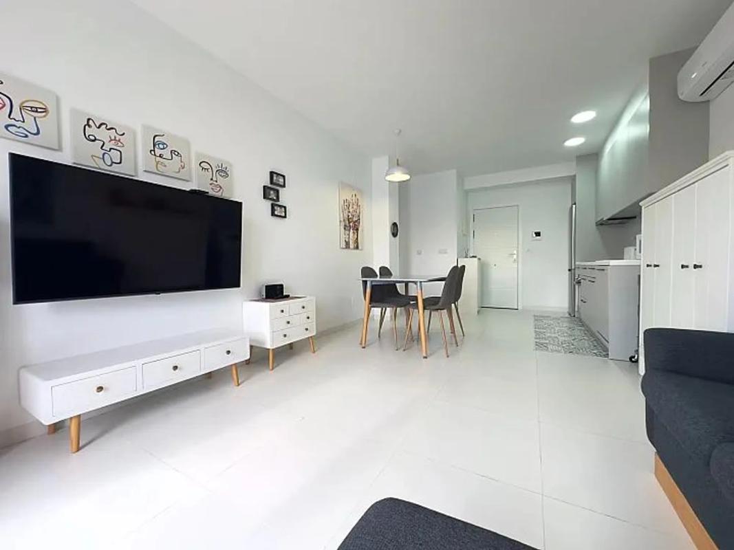 Продажа квартиры на Calle Bach, 4, Сан-Мигель-де-Салинас
photo 3