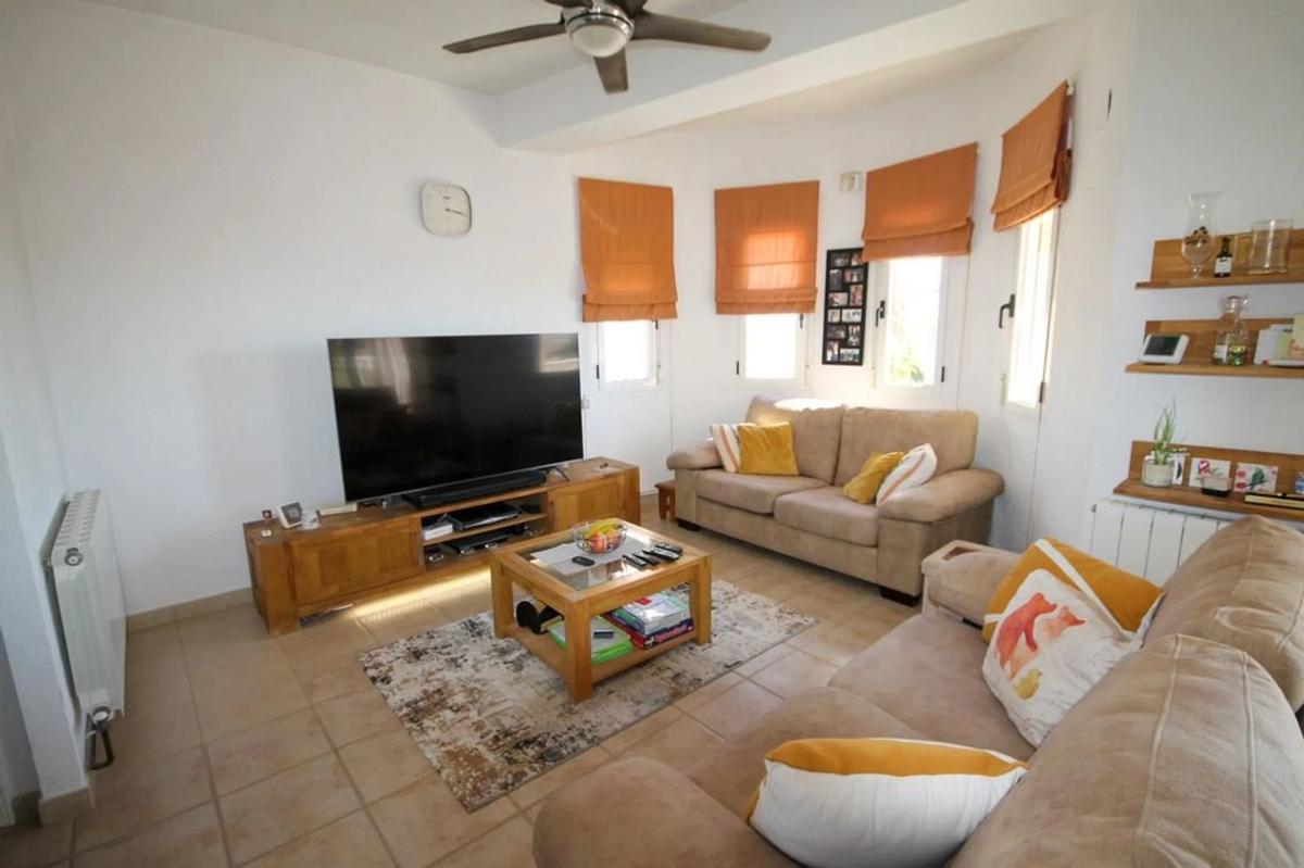 Venta de chalet independiente en Calle Mojácar, 10, San Miguel de Salinas
 photo 2