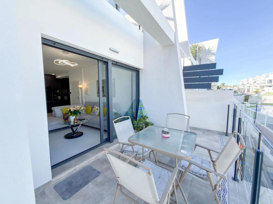 Sale of apartment in Centro, San Miguel de Salinas
photo 5