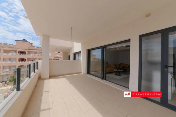 Venta de piso en Calle Pablo Picasso, 9, San Miguel de Salinas
photo 1