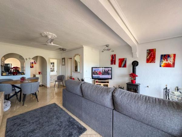 Chalet pareado photo 1