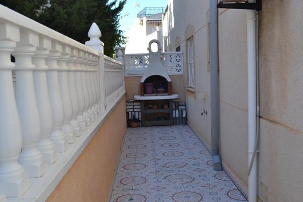 Chalet pareado photo 1