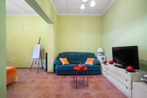 Independent chalet for sale in Ciudad de las Comunicaciones, San Miguel de Salinas
 photo 3