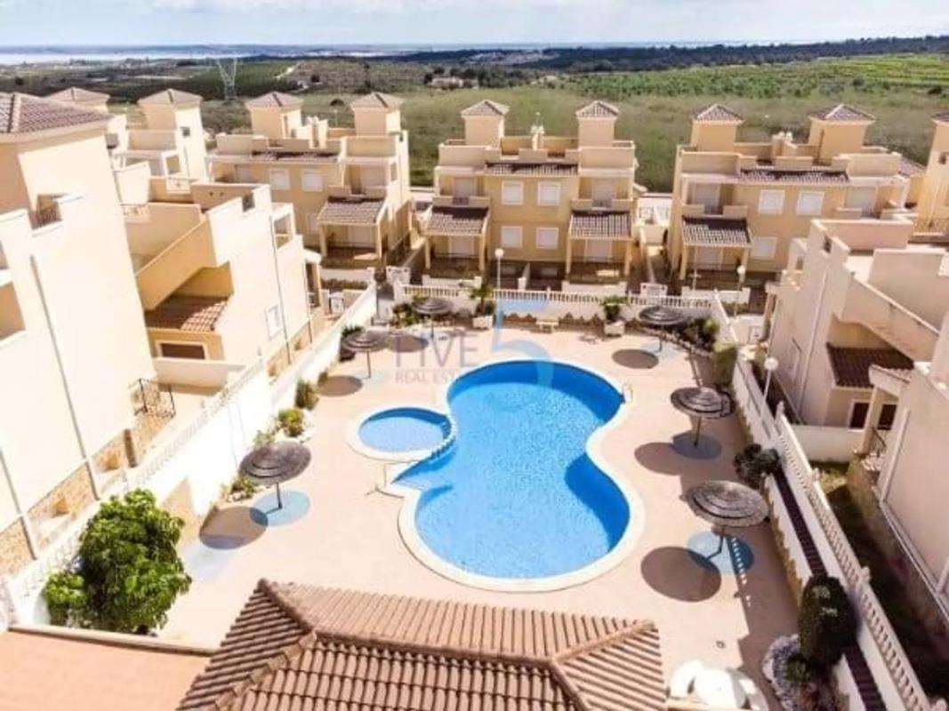 Sale of independent chalet in La Cañada - Los Alcores, San Miguel de Salinas
 photo 4