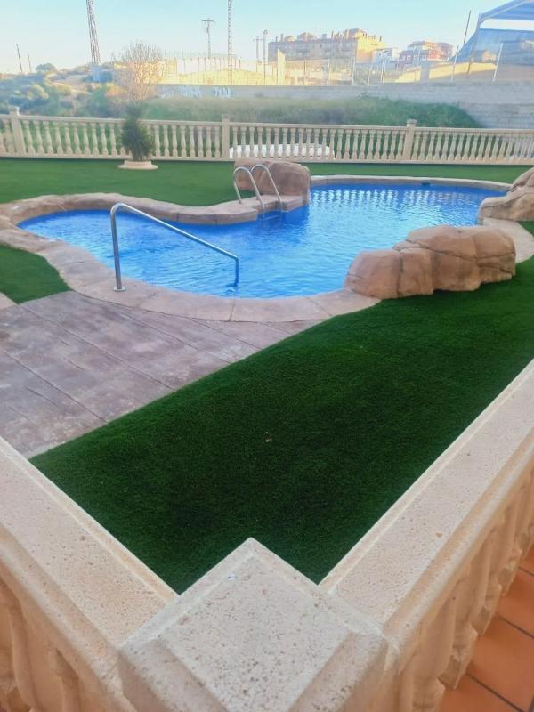 Sale of independent chalet in Centro, San Miguel de Salinas
photo 5