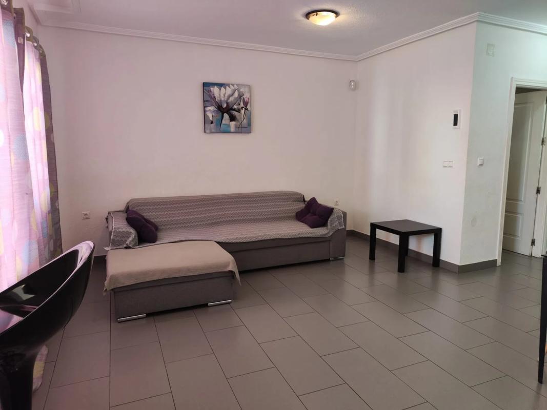 Sprzedaż mieszkania w Calle Torrevejenses Ausentes, Torrevieja
 photo 2