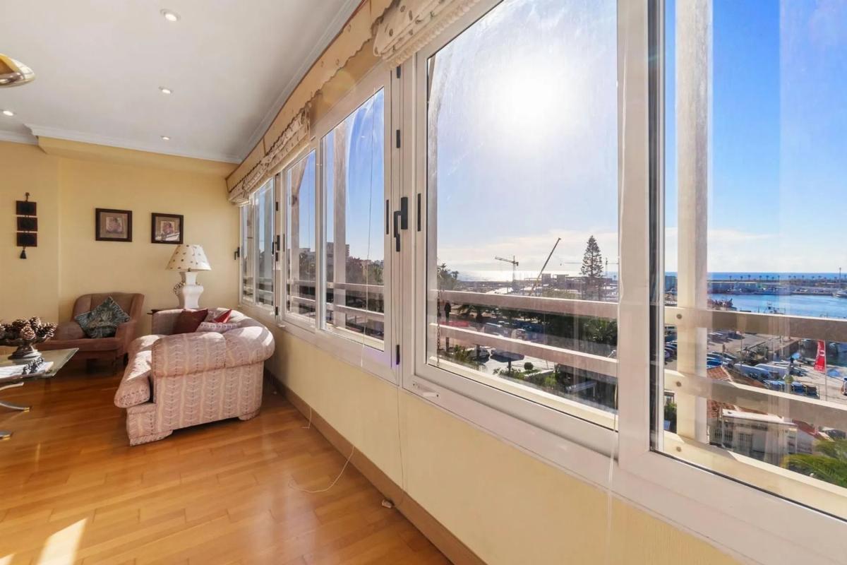 Продажа квартиры на Barrio Centro - Muelle Pesquero, Торревьеха
photo 5