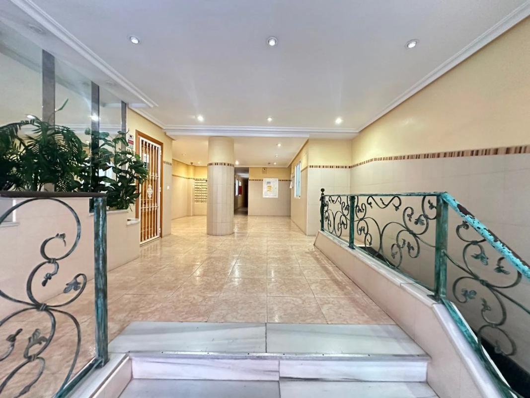 Venta de piso en Barrio Parque de las Naciones, Torrevieja
photo 3